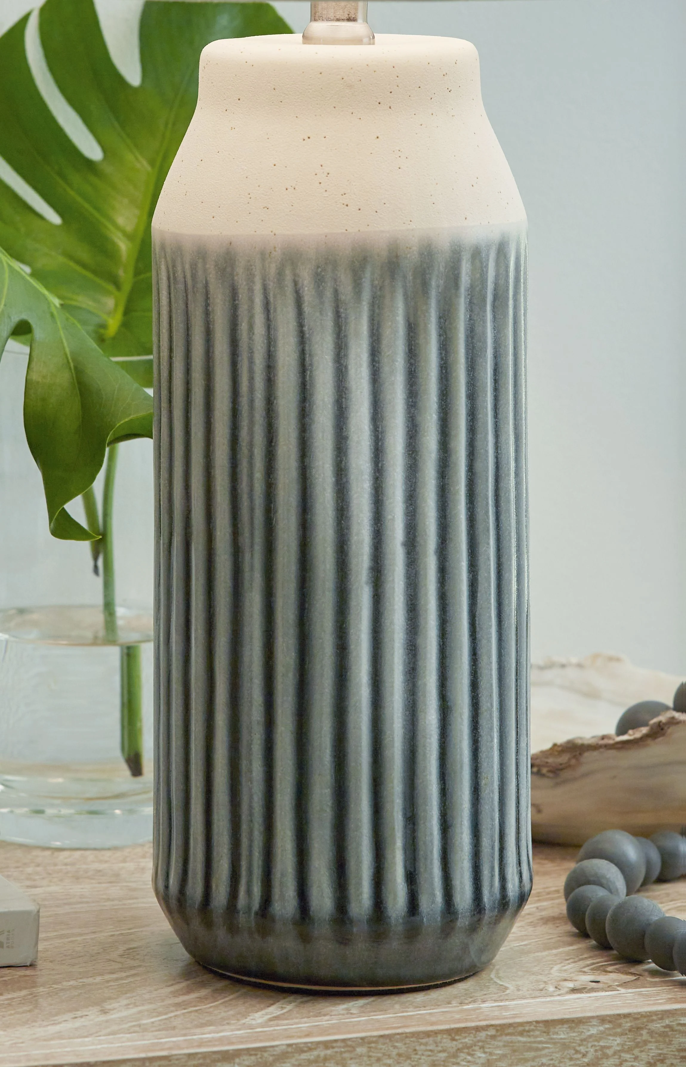 Afener - Ceramic Table Lamp (Set of 2) - Blue / Beige - Image 3