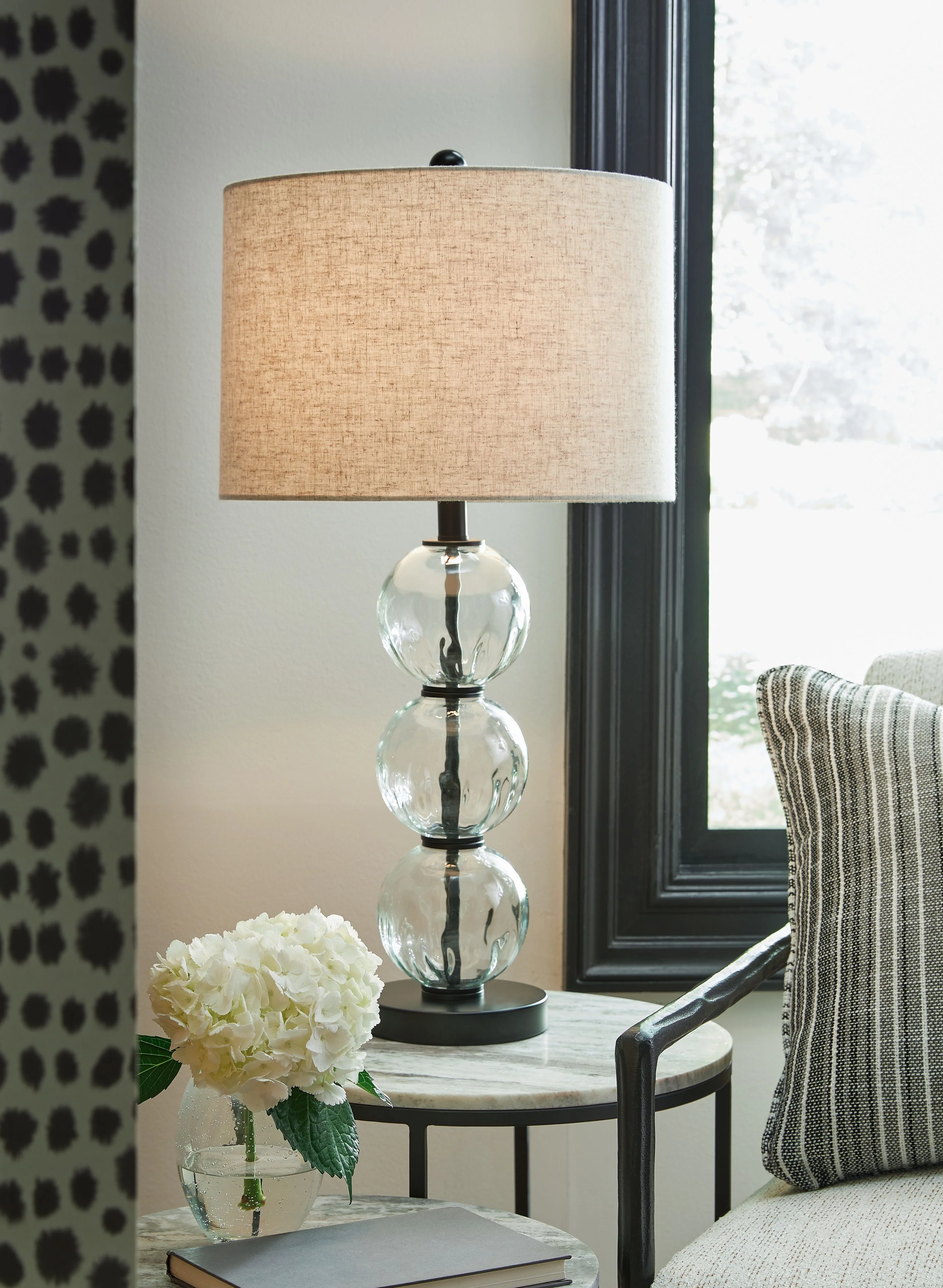 Airbal - Glass Table Lamp (Set of 2) - Clear / Black - Image 3