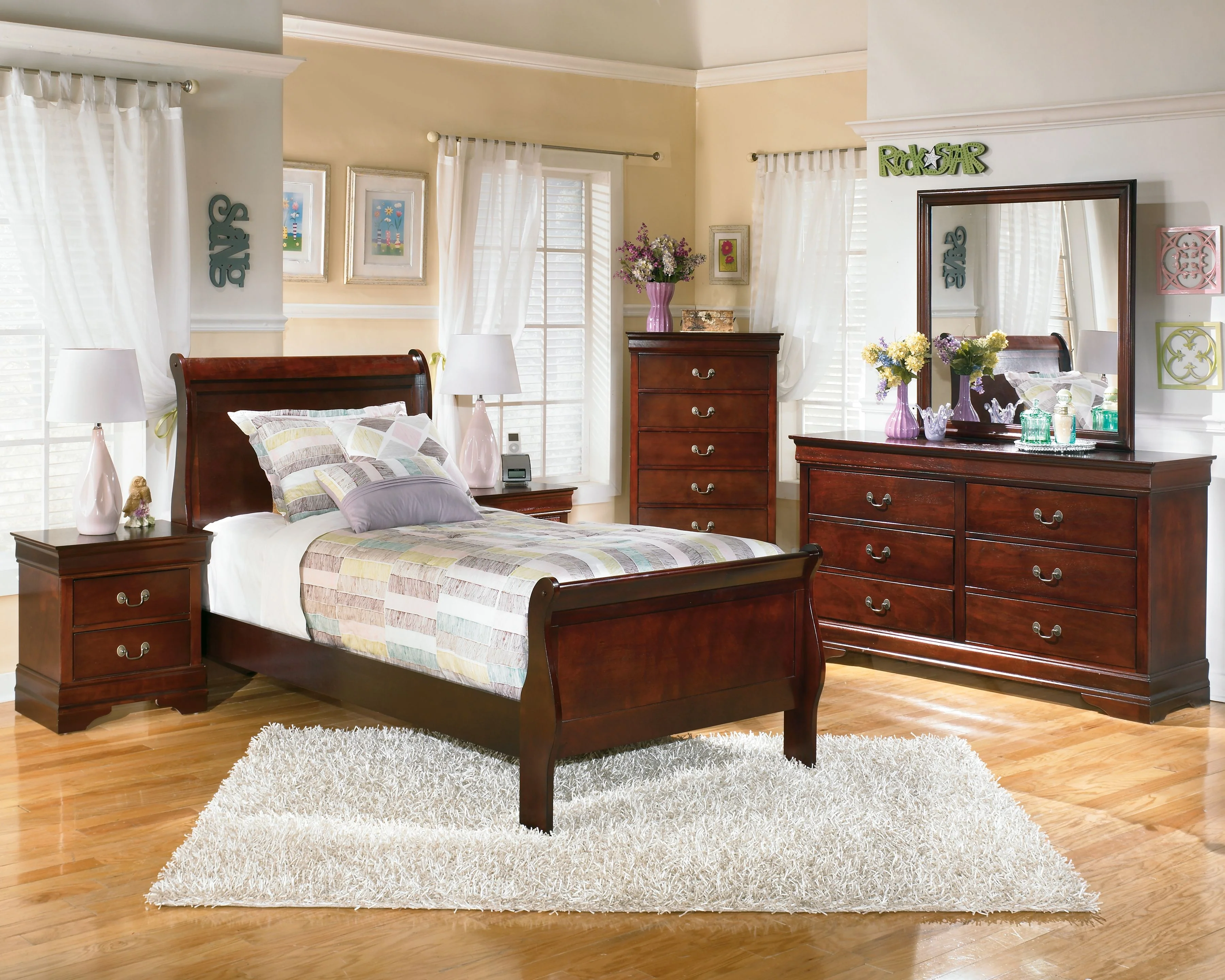 Alisdair - Chest - Reddish Brown - Image 3