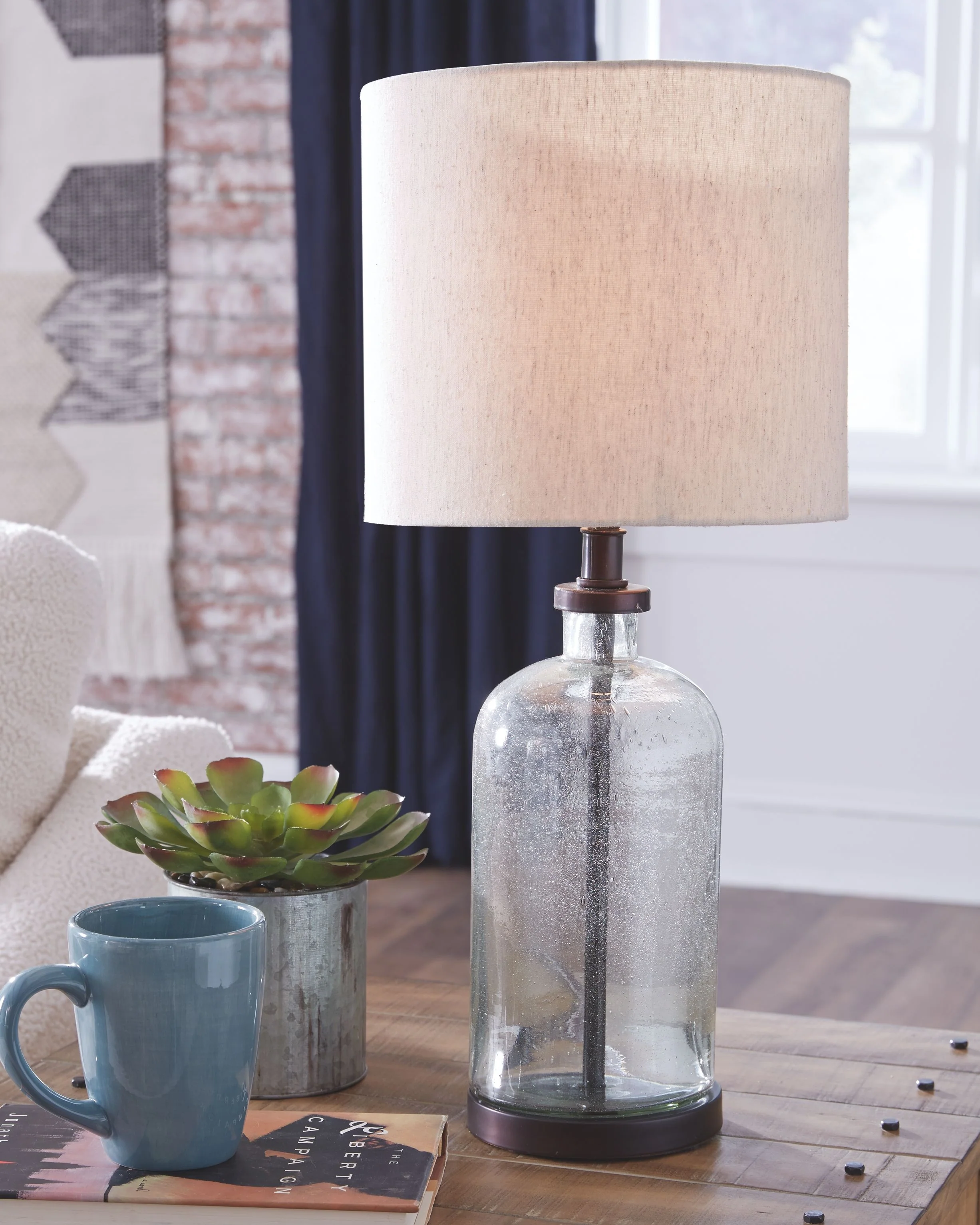 Bandile - Glass Table Lamp  - Clear / Bronze Finish - Image 3