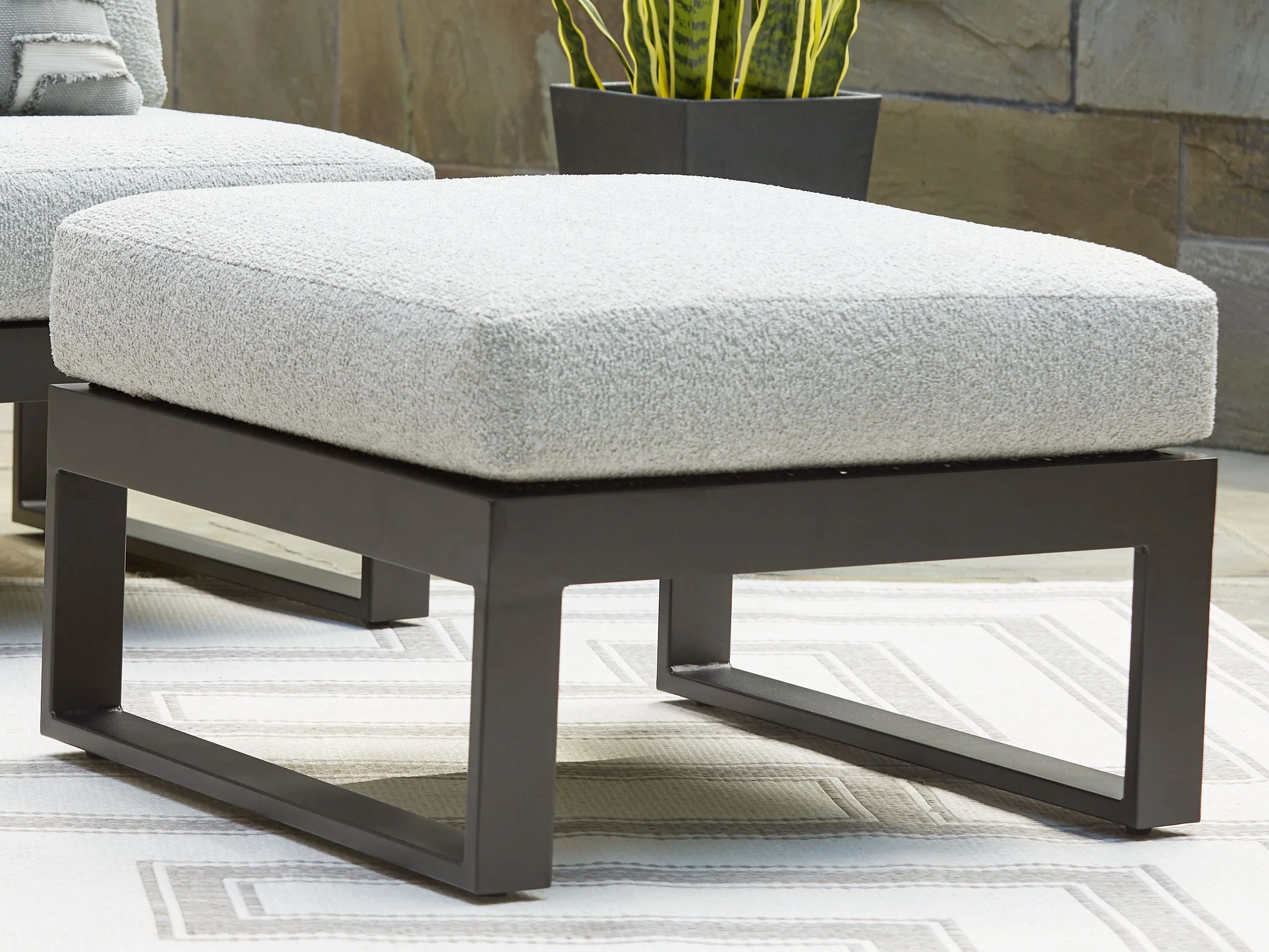 Beachloft - Ottoman With Cushion - Black / Gray - Image 3
