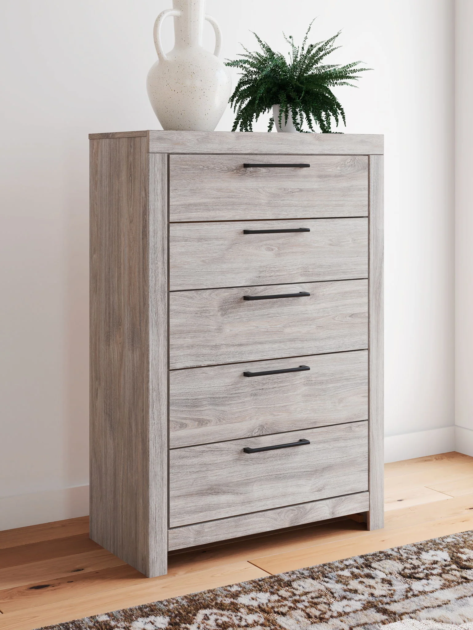 Broachmyn - Five Drawer Chest - Image 4