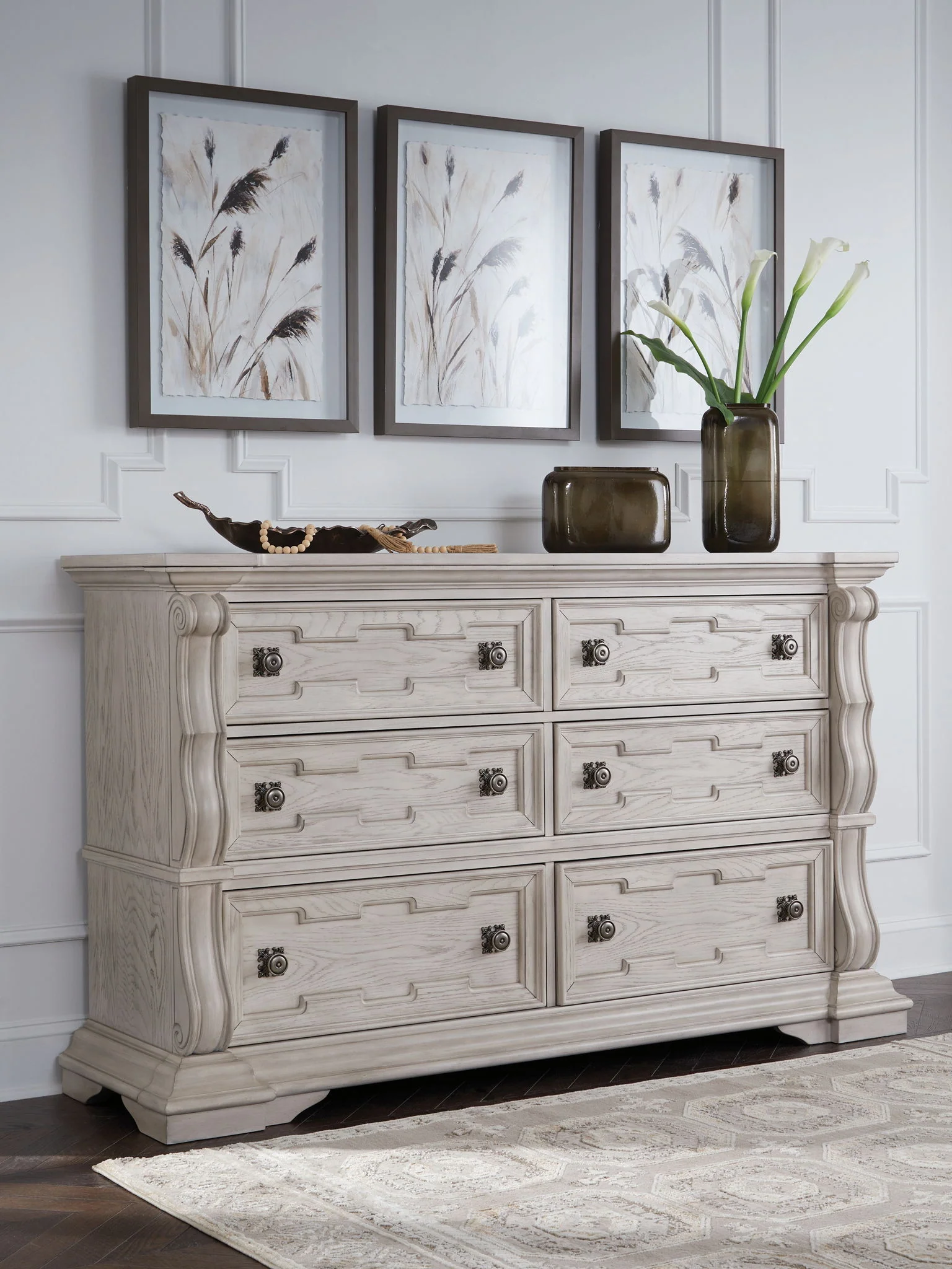 Bruchandi - Dresser - Image 3