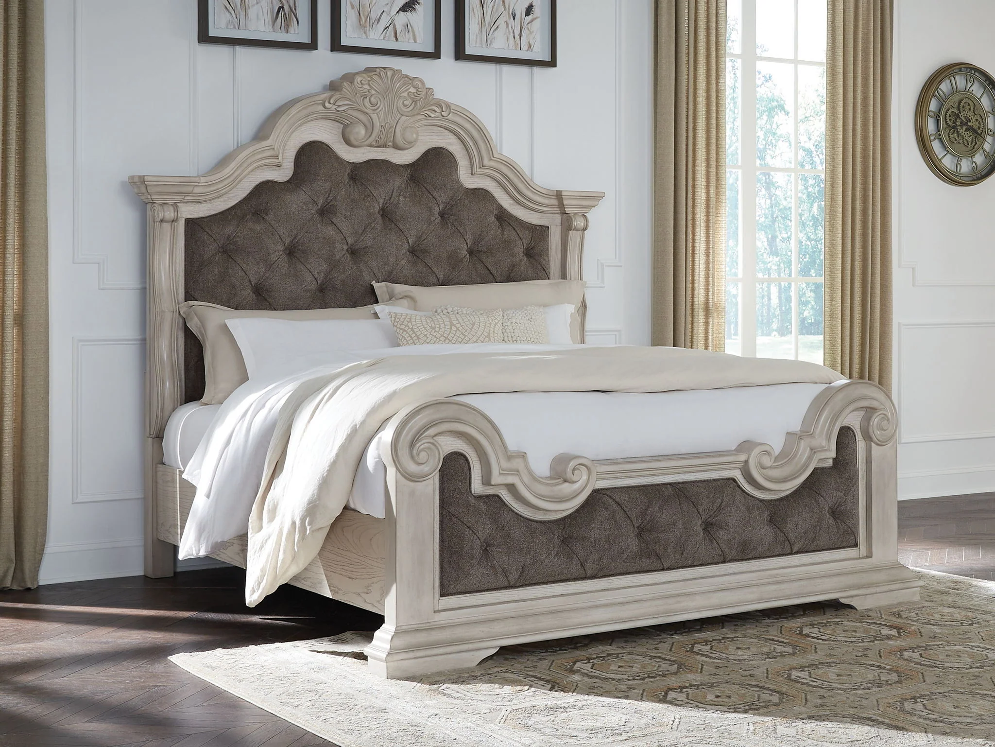Bruchandi - Upholstered Panel Bed - Image 3