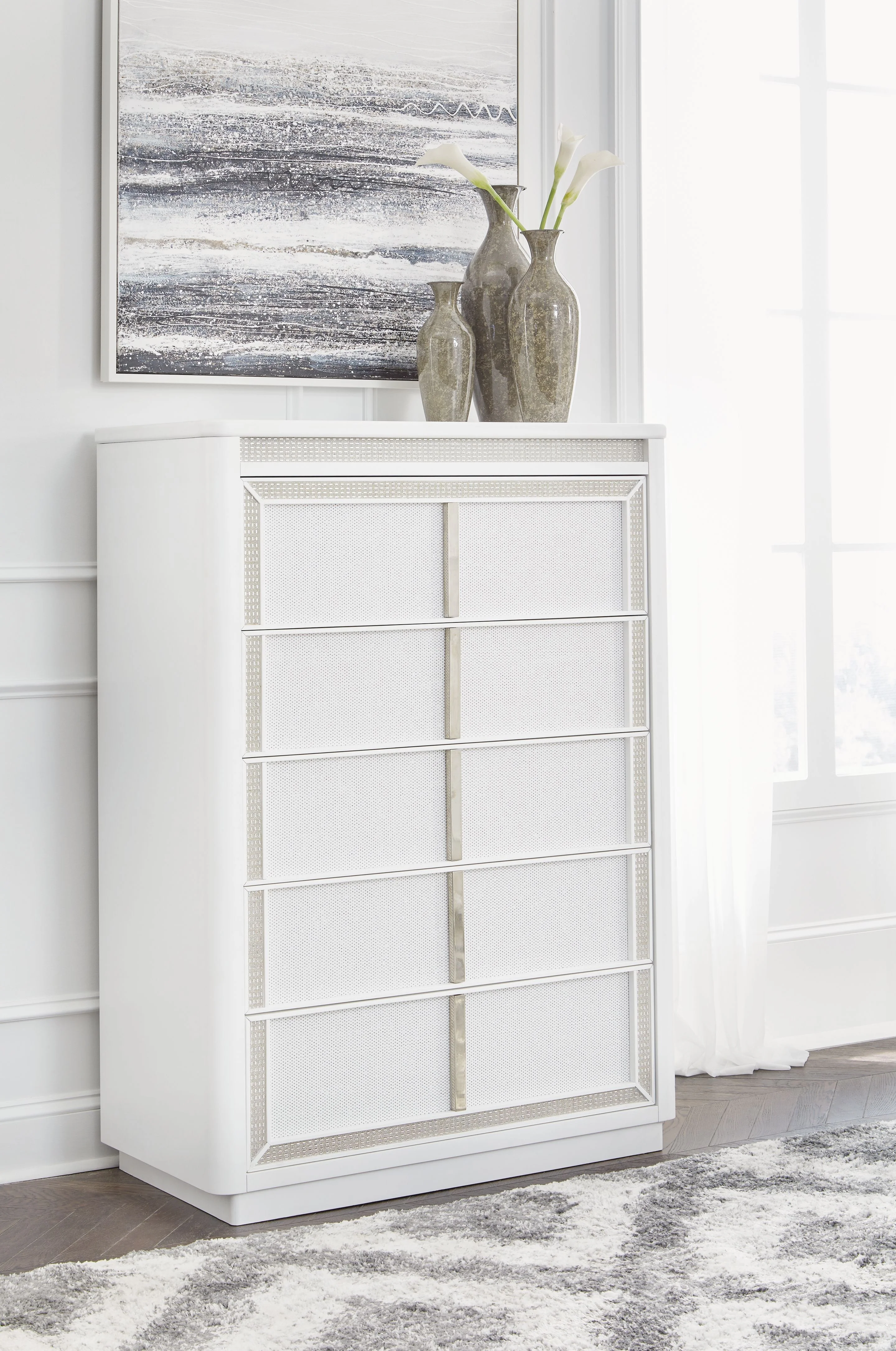 Chalanna - Five Drawer Chest - White - Image 3