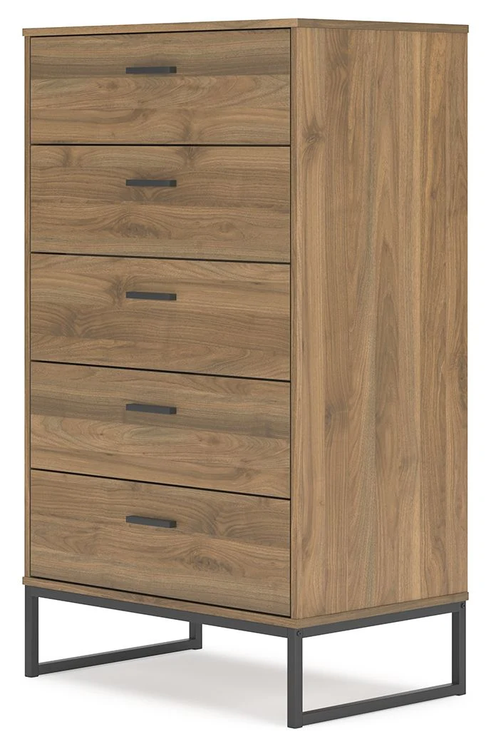 Deanlow - Five Drawer Chest - Honey - Image 3