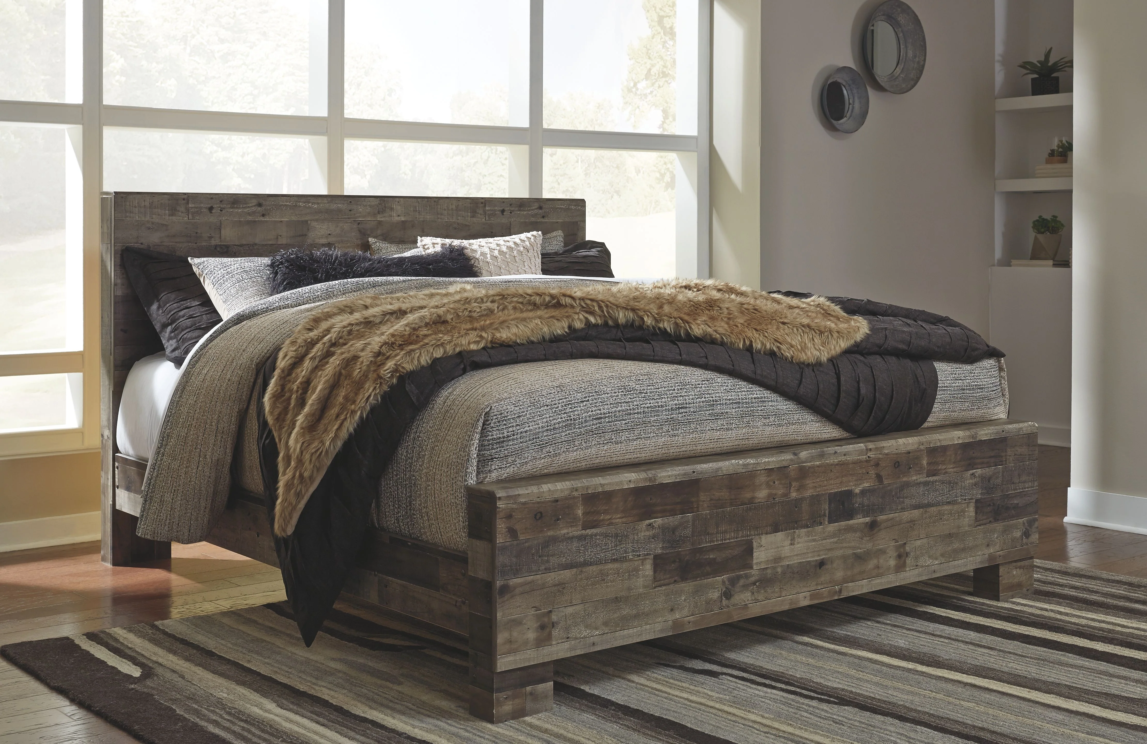 Derekson - Panel Bed - Image 11