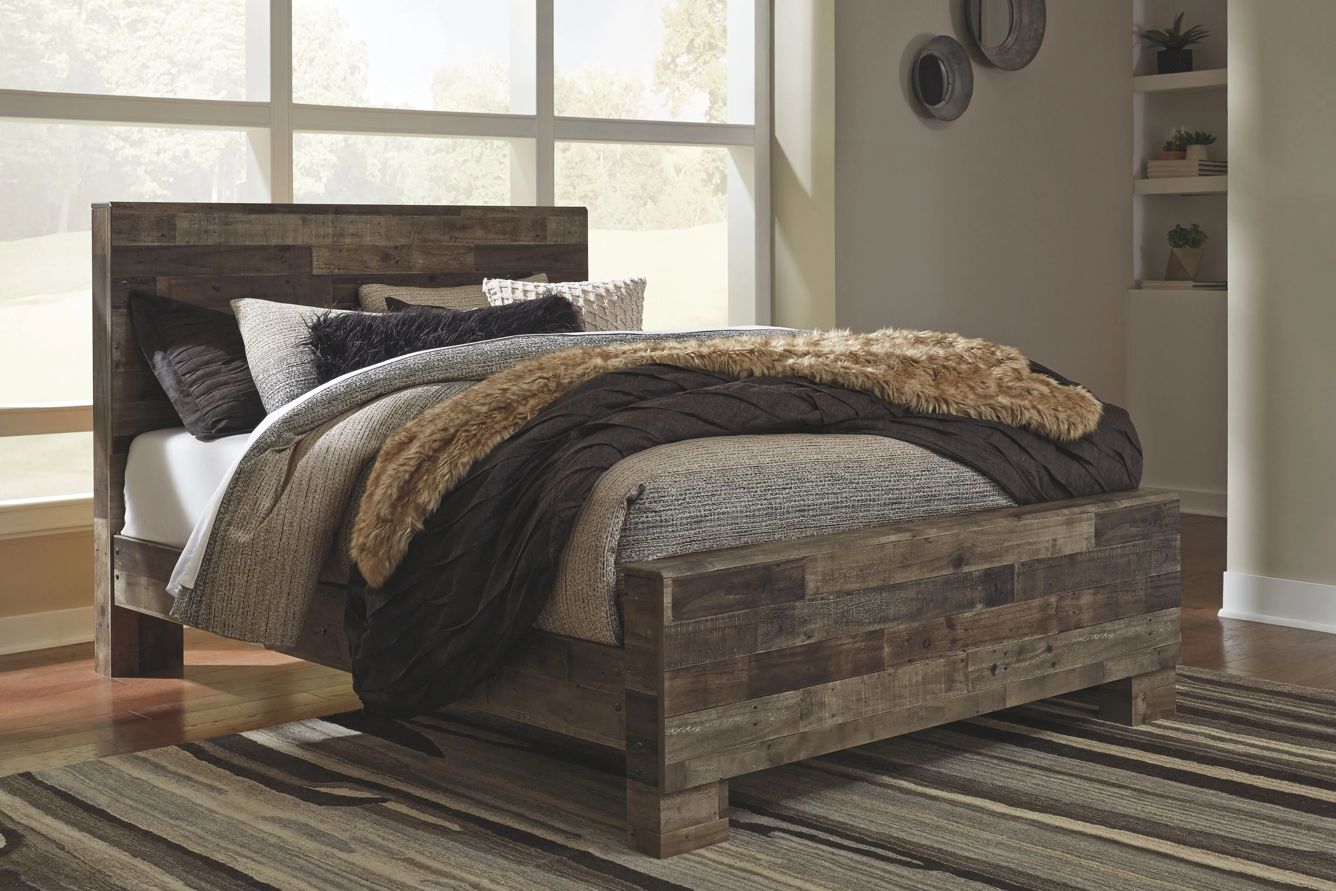 Derekson - Panel Bed - Image 13