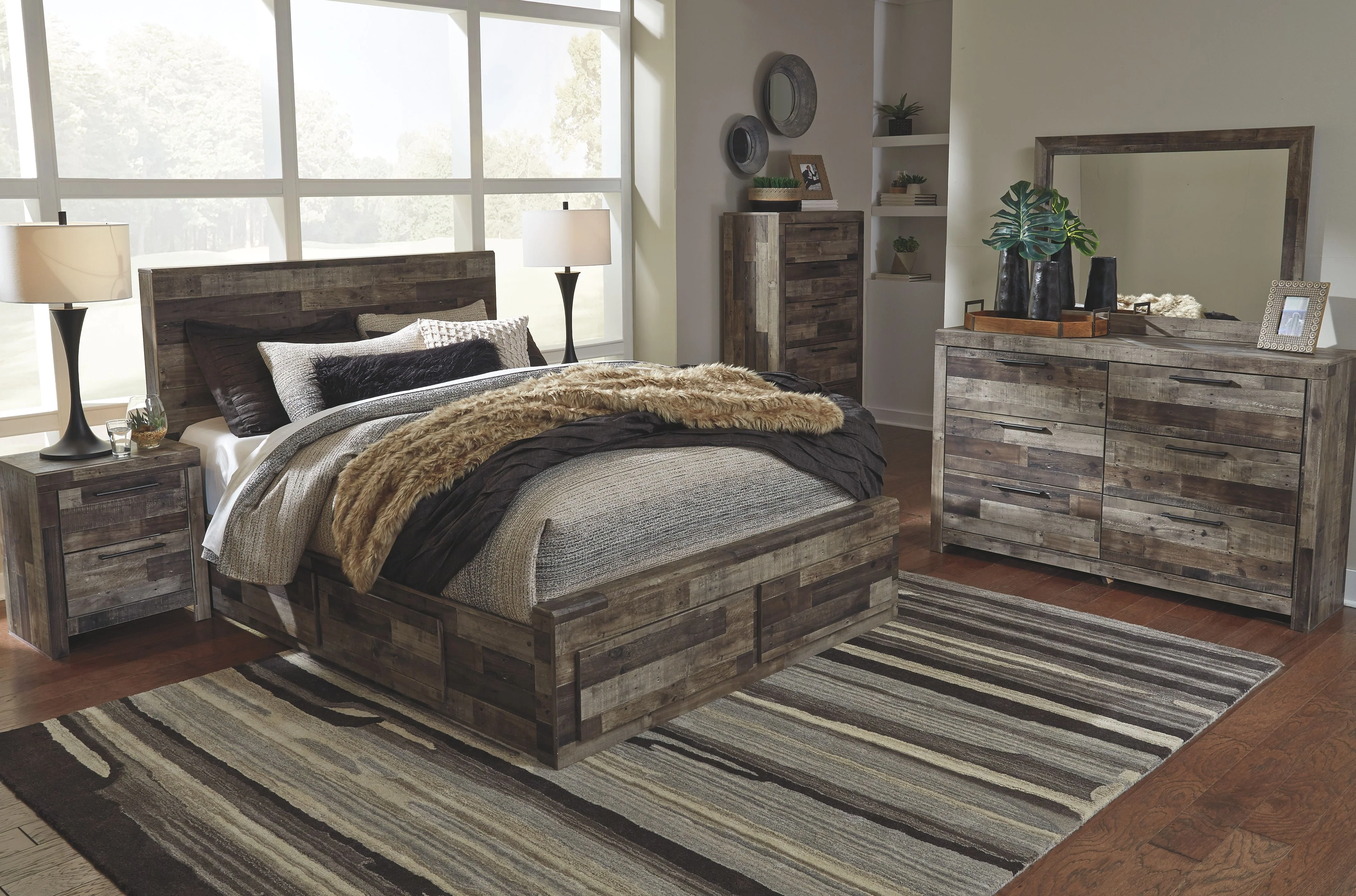 Derekson - Panel Bed - Image 17