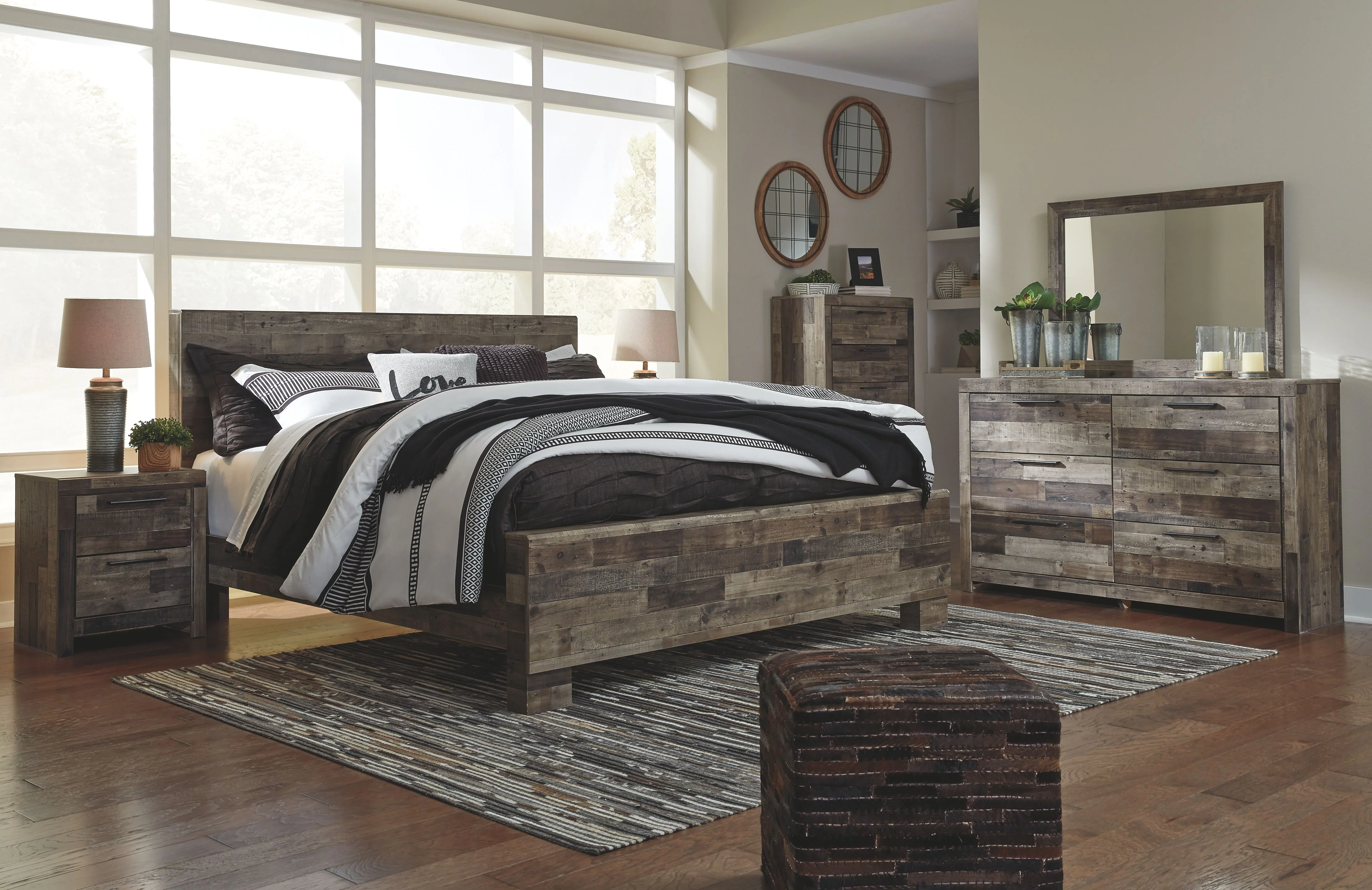 Derekson - Panel Bedroom Set - Image 5