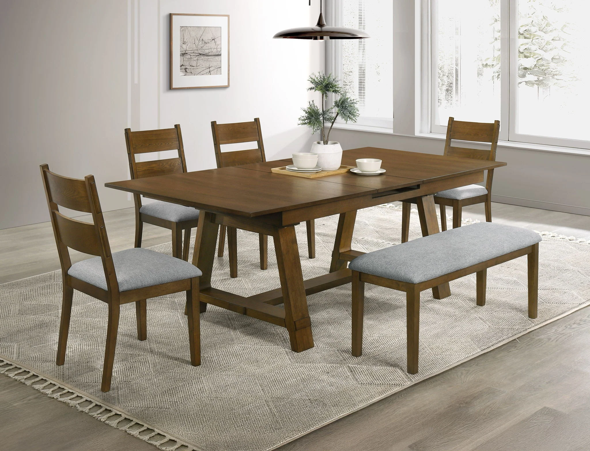 Everly Dining Room Set - Brown