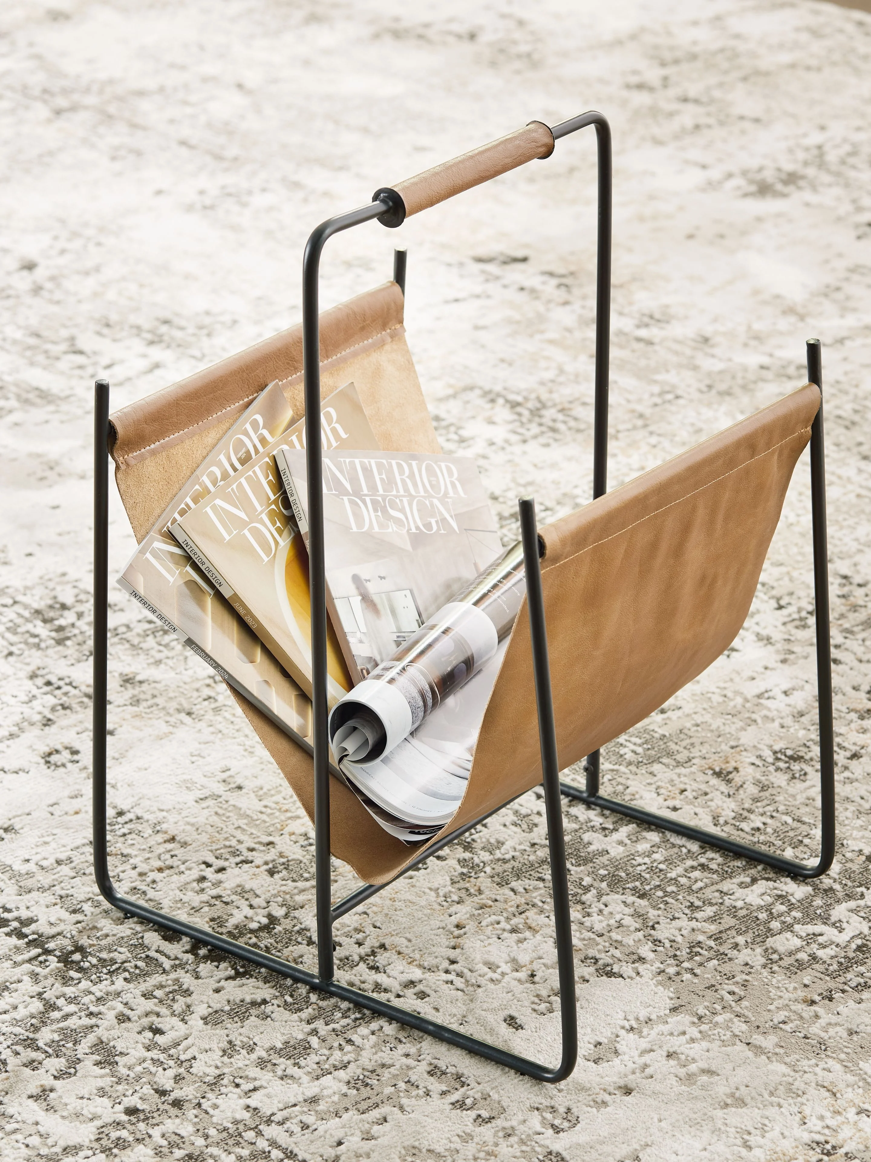 Faronworth - Magazine Rack - Brown / Black - Image 4