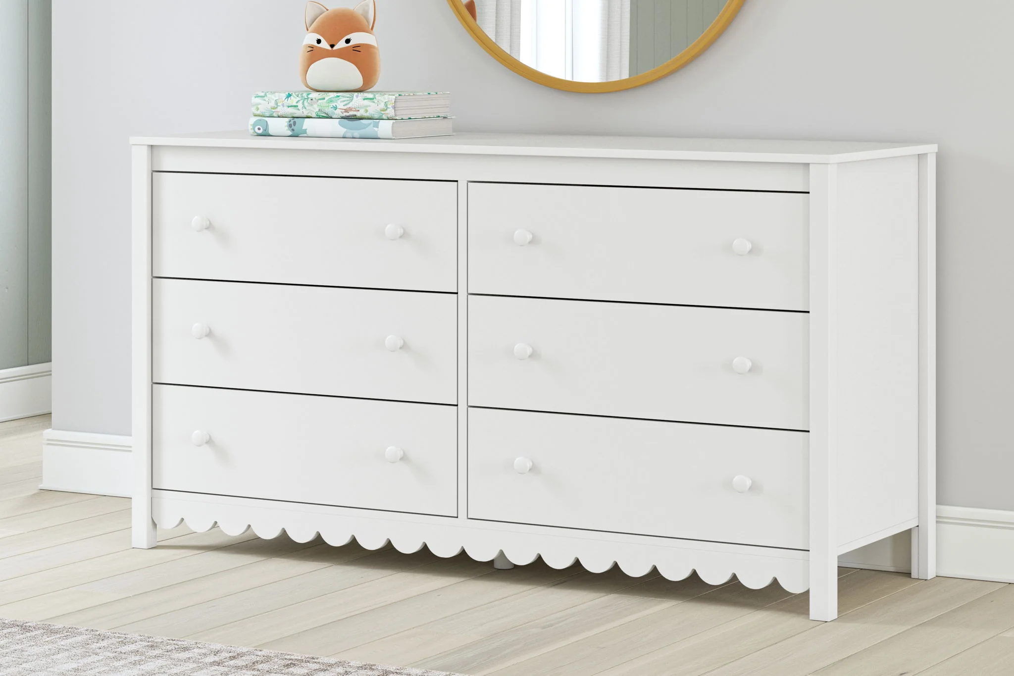 Hallityn - Six Drawer Dresser - White - Image 3