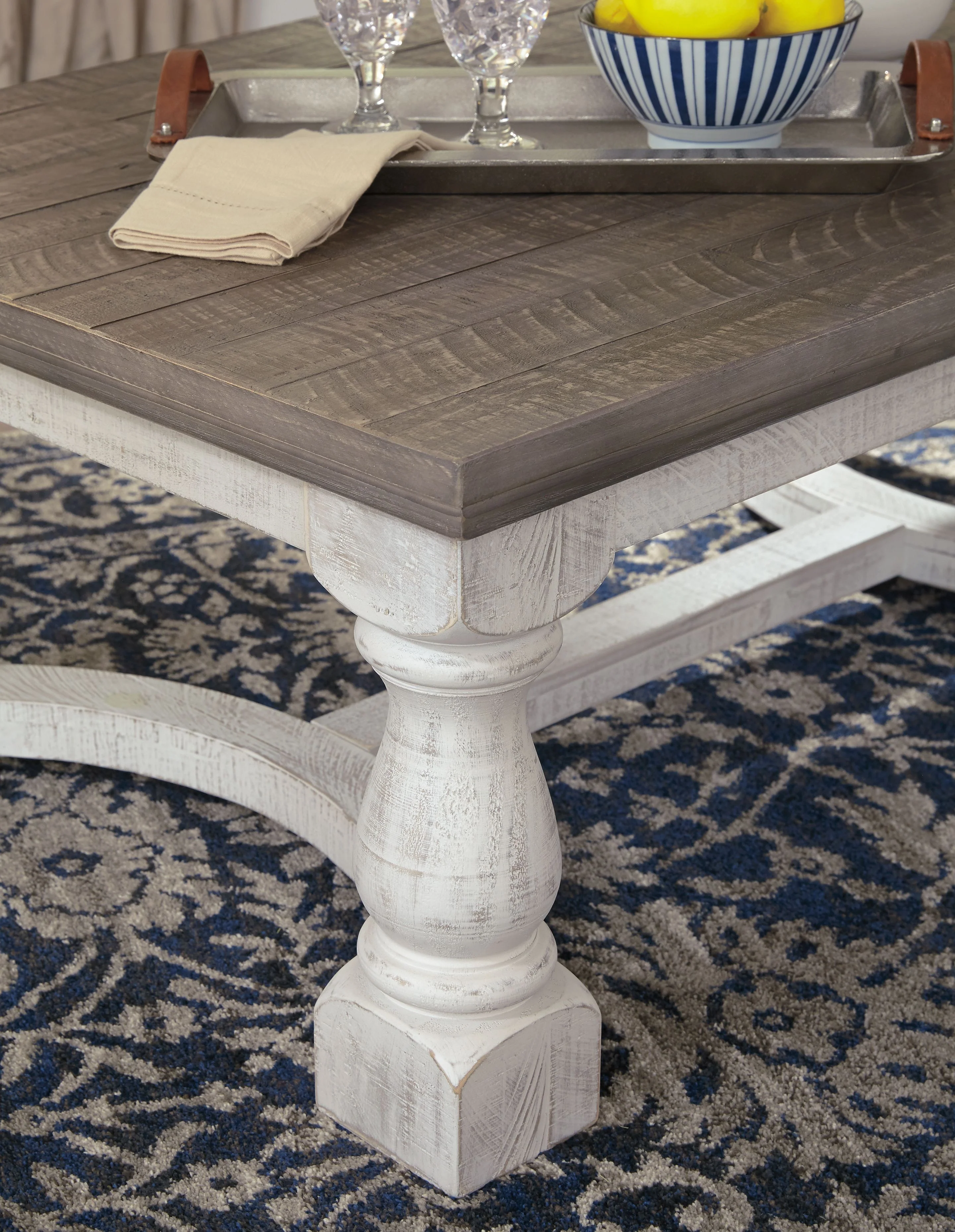 Havalance - Rectangular Cocktail Table - Gray / White - Image 3