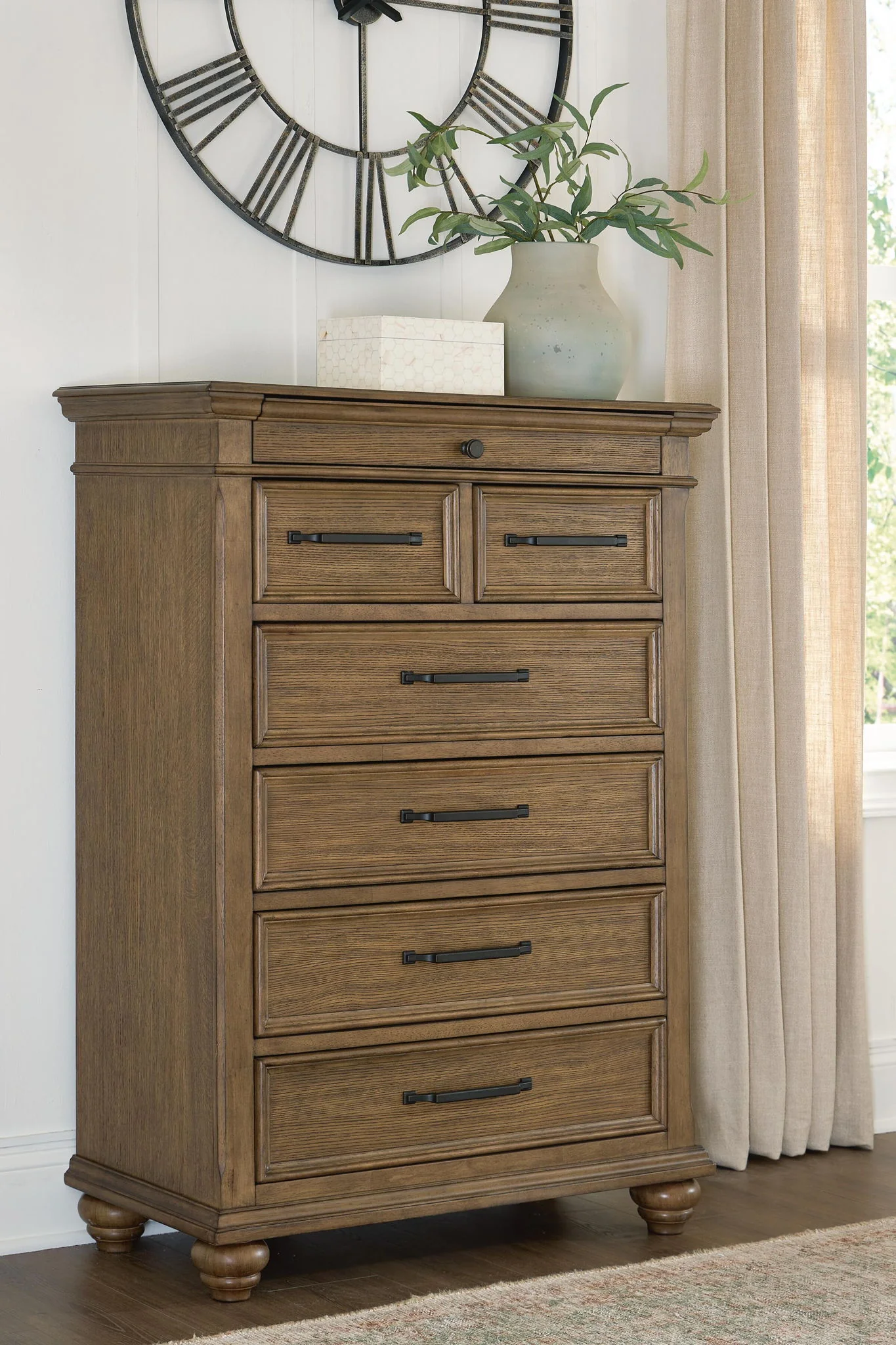 Karallin - Seven Drawer Chest - Medium Brown - Image 3