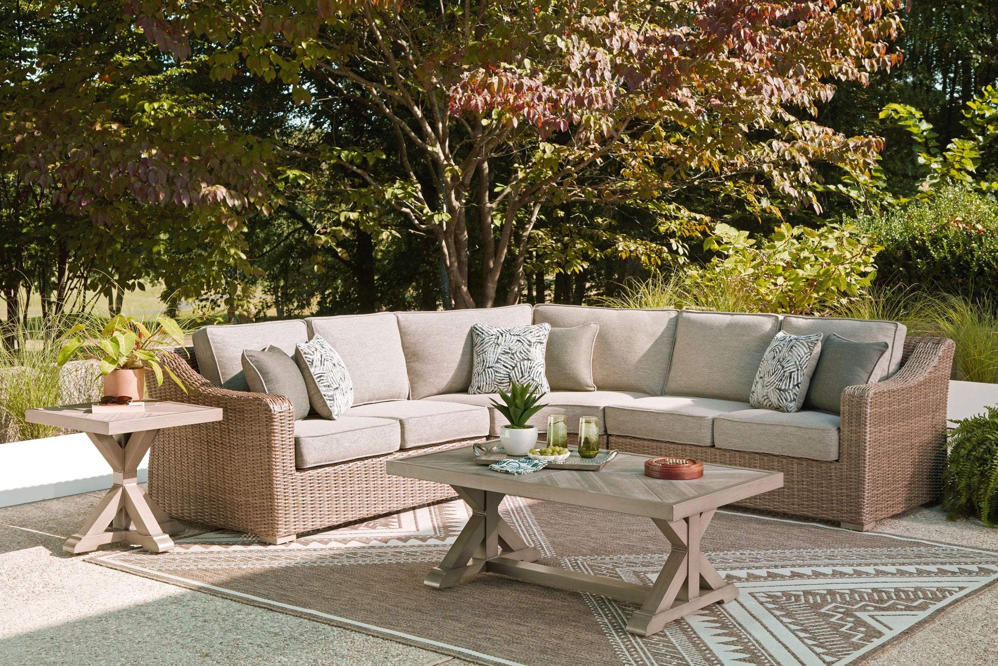 Laguna Heights - Outdoor Sectional - Image 3