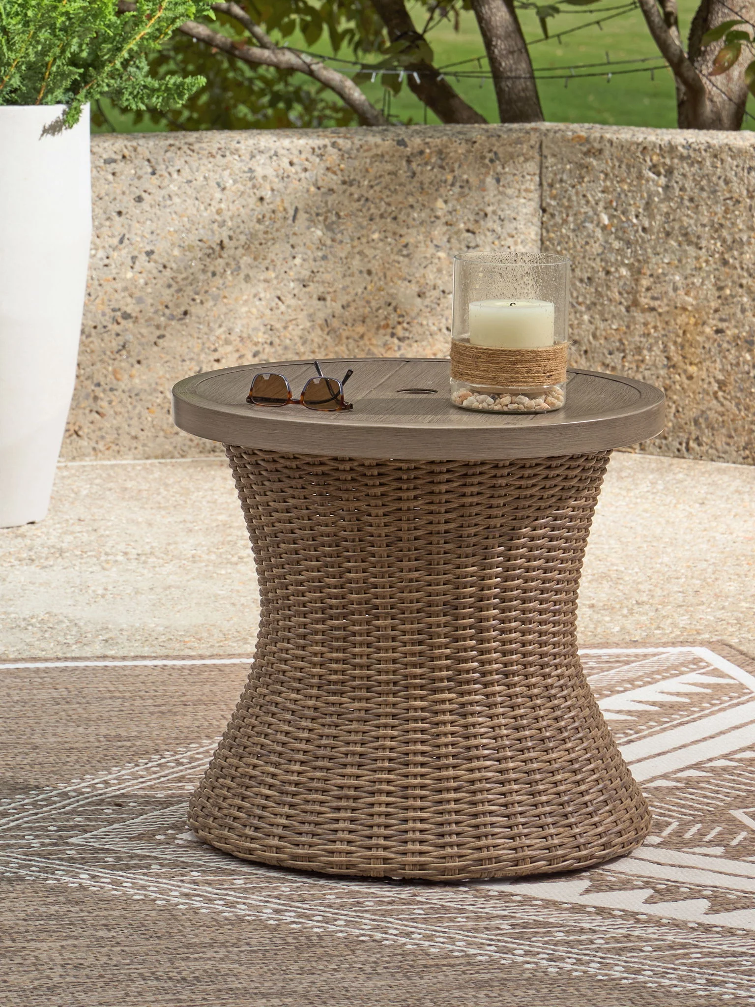 Laguna Heights - Round End Table With Umbrella Option - Beige - Image 2