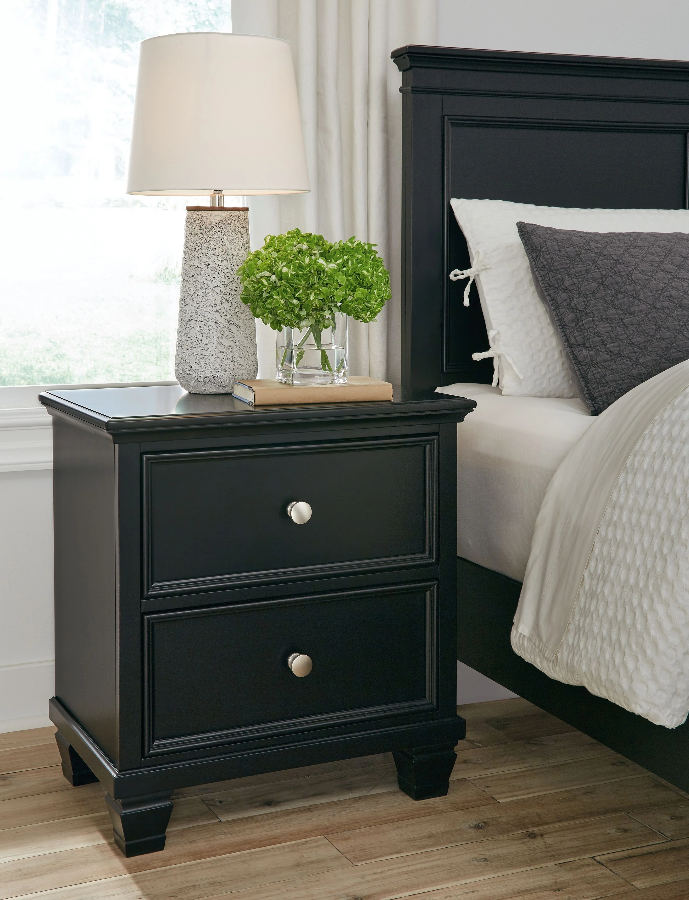 Lanolee - Two Drawer Nightstand - Black - Image 4