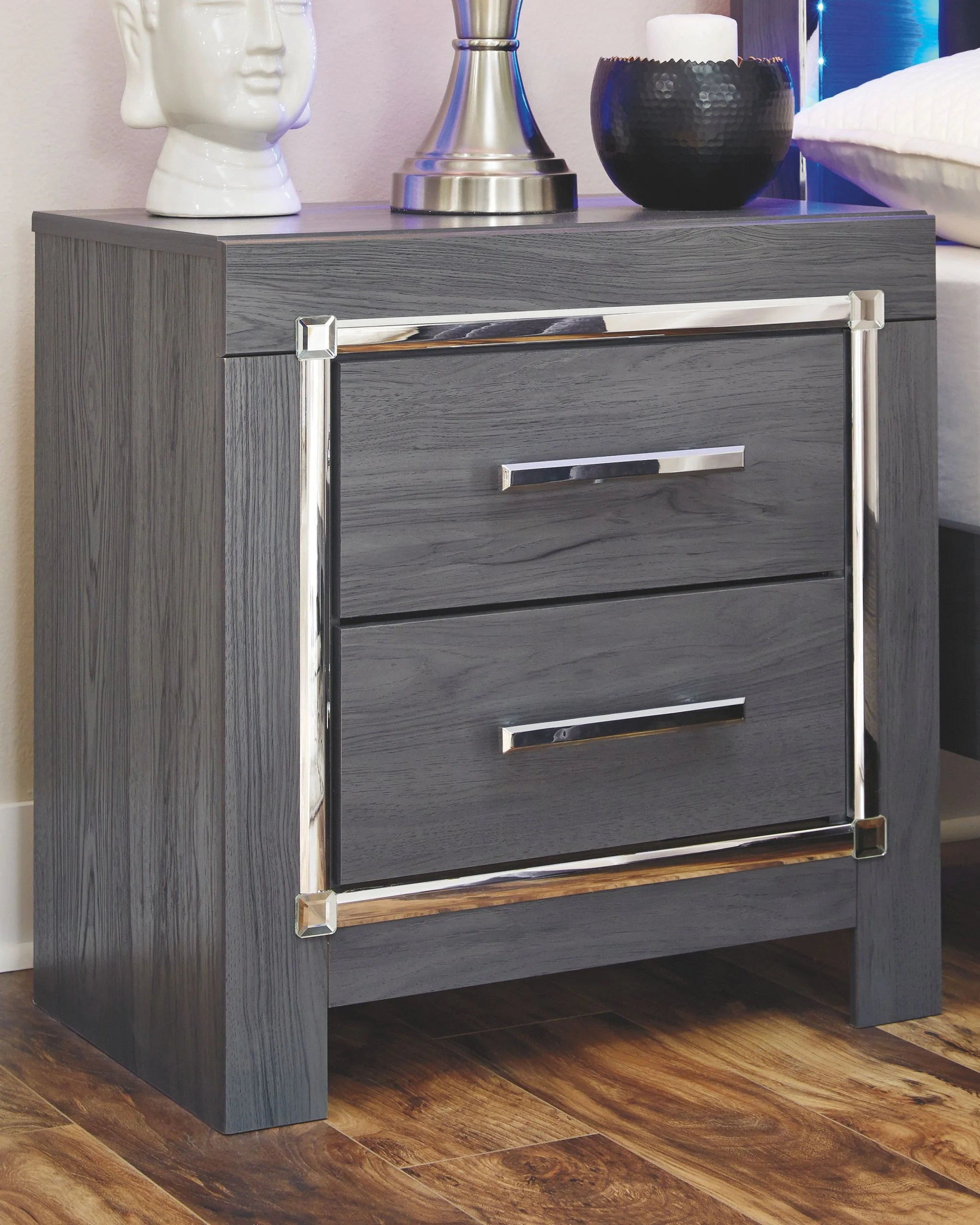 Lodanna - Youth Panel Bedroom Set - Image 4