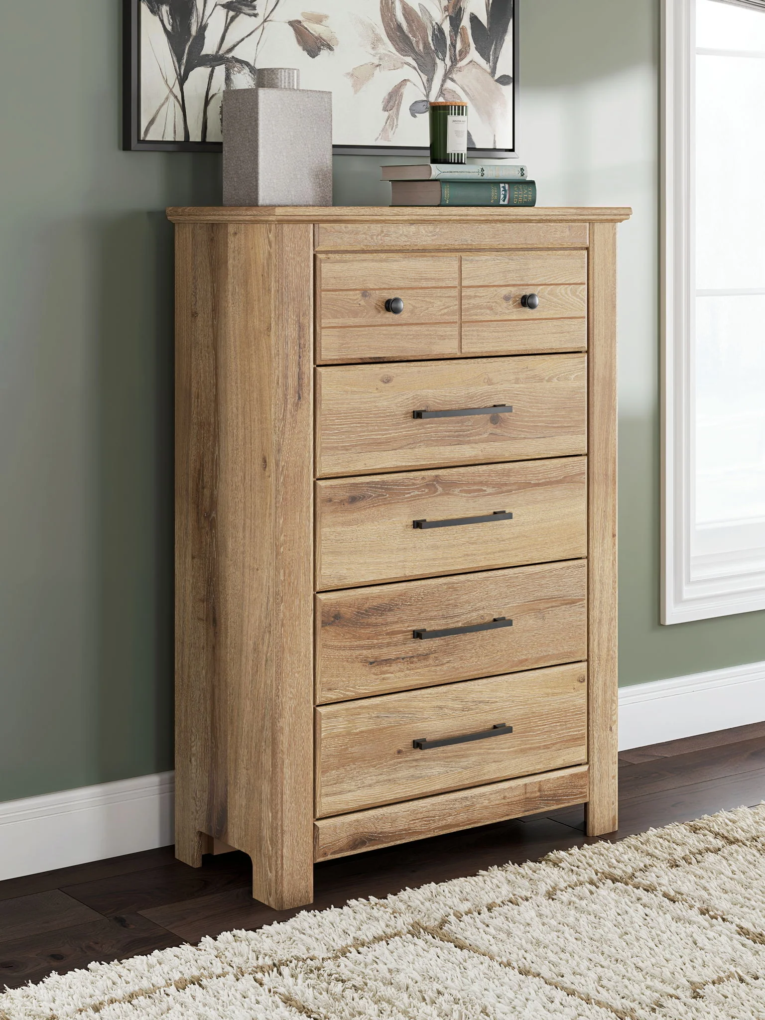 Makidern - Five Drawer Chest - Image 4