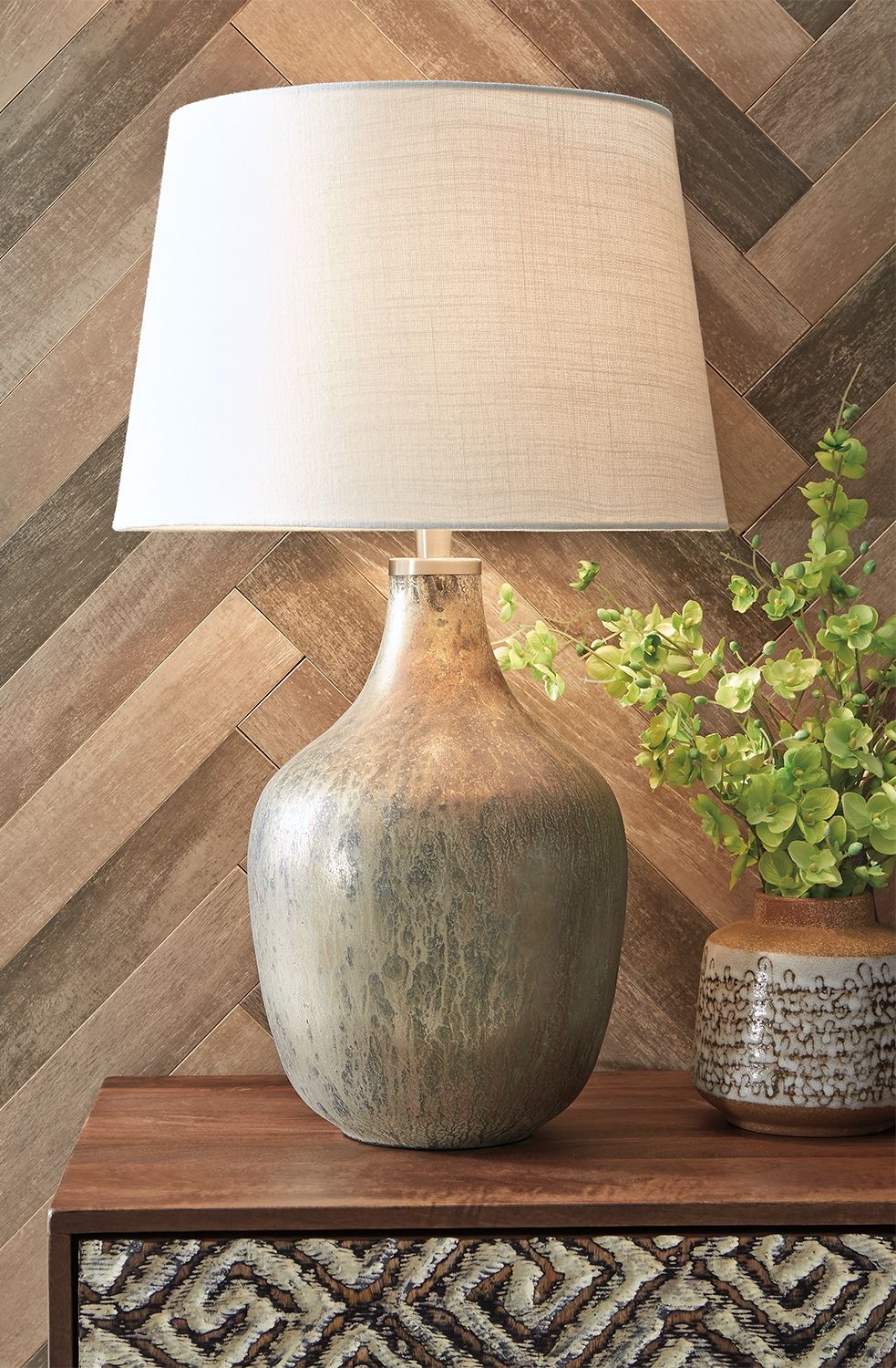 Mari - Glass Table Lamp  - Gray / Gold Finish - Image 4