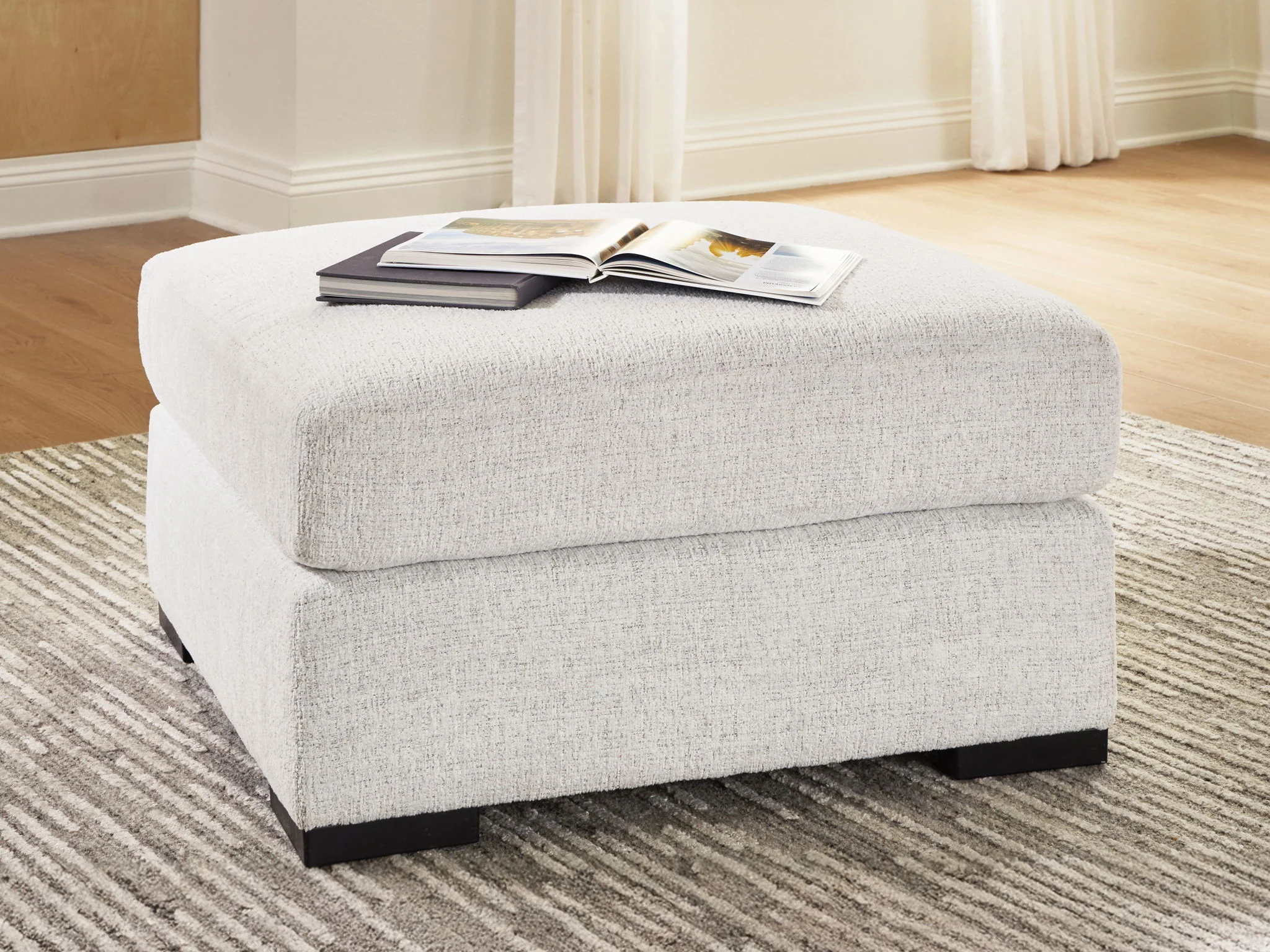 Misty-Lakes - Oversized Accent Ottoman - Chalk - Image 3