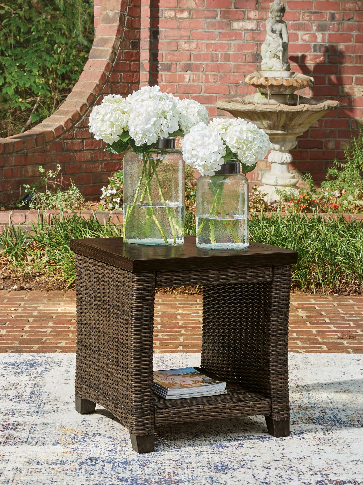 Monterey Point - Rectangular Table - Image 5