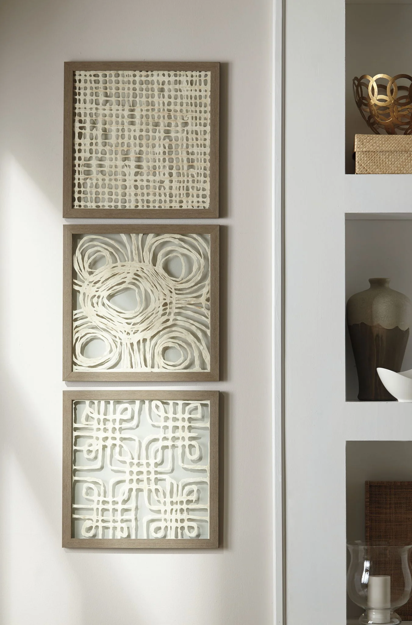 Odella - Wall Decor Set (Set of 3) - Cream / Taupe - Image 3