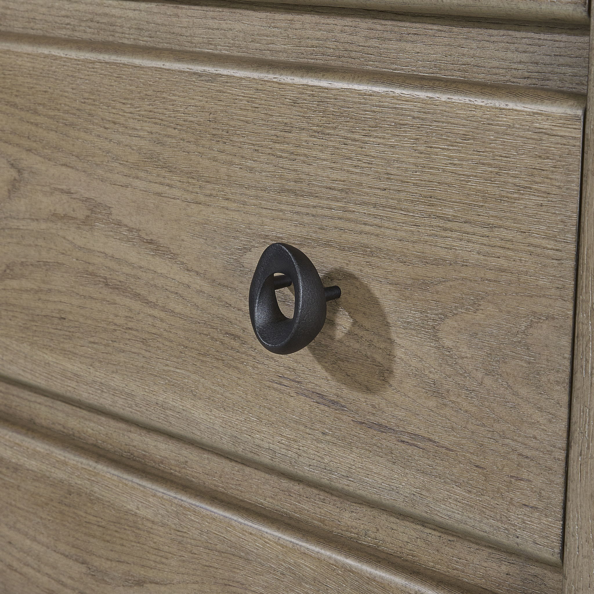 Pagosa - Dresser - English Knotty Oak - Image 4