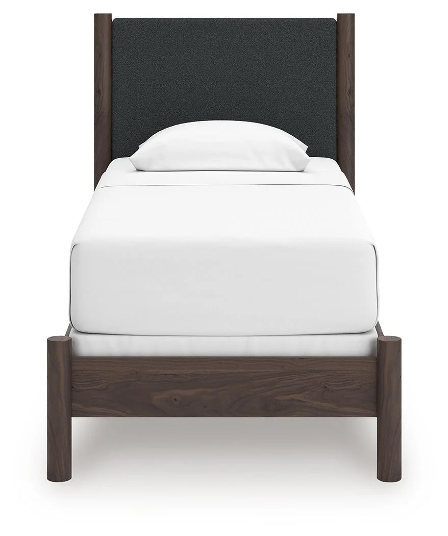 Pamytta - Upholstered Panel Bed - Image 4