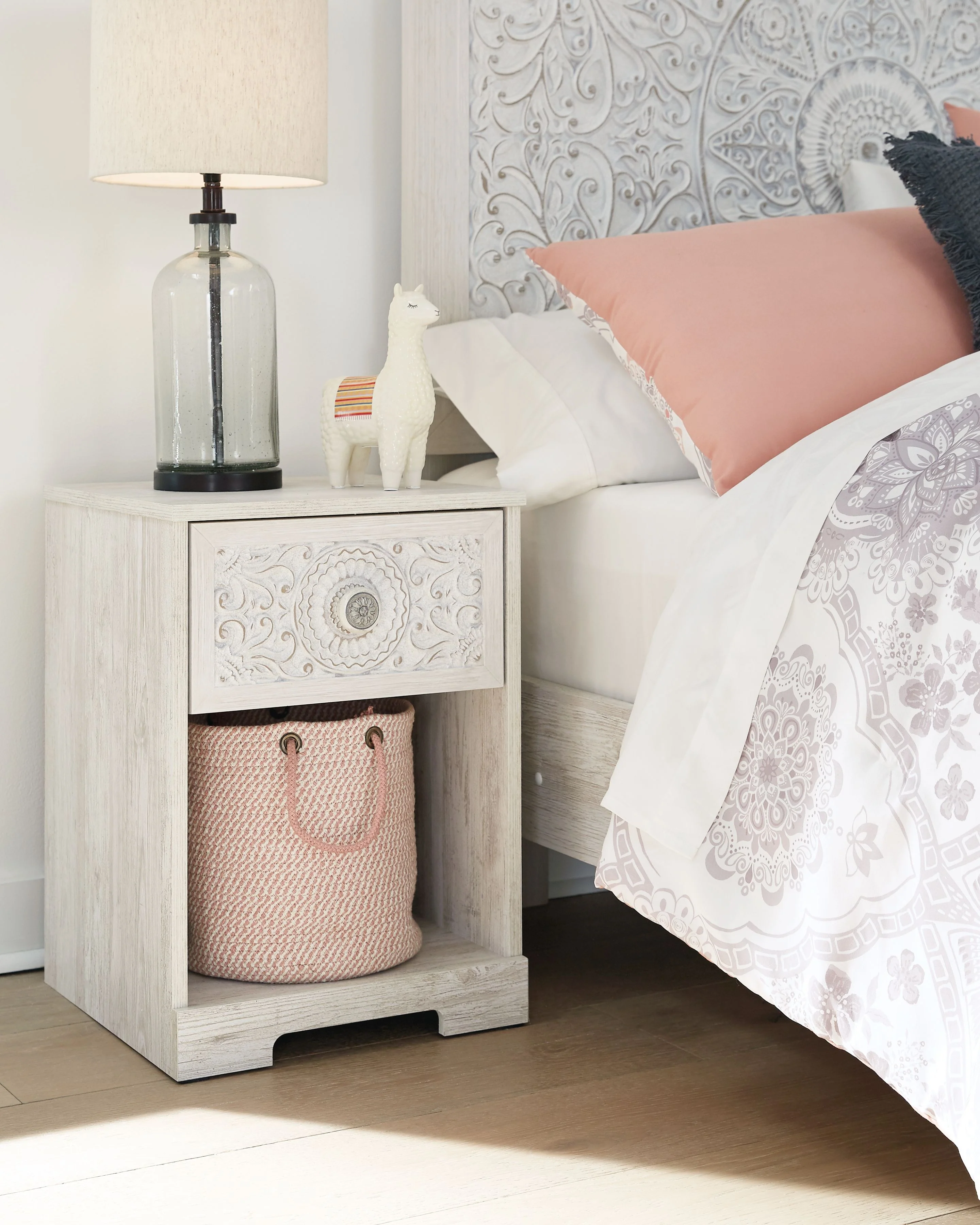Paxberry - One Drawer Night Stand - Open Cubby - Whitewash - Image 3