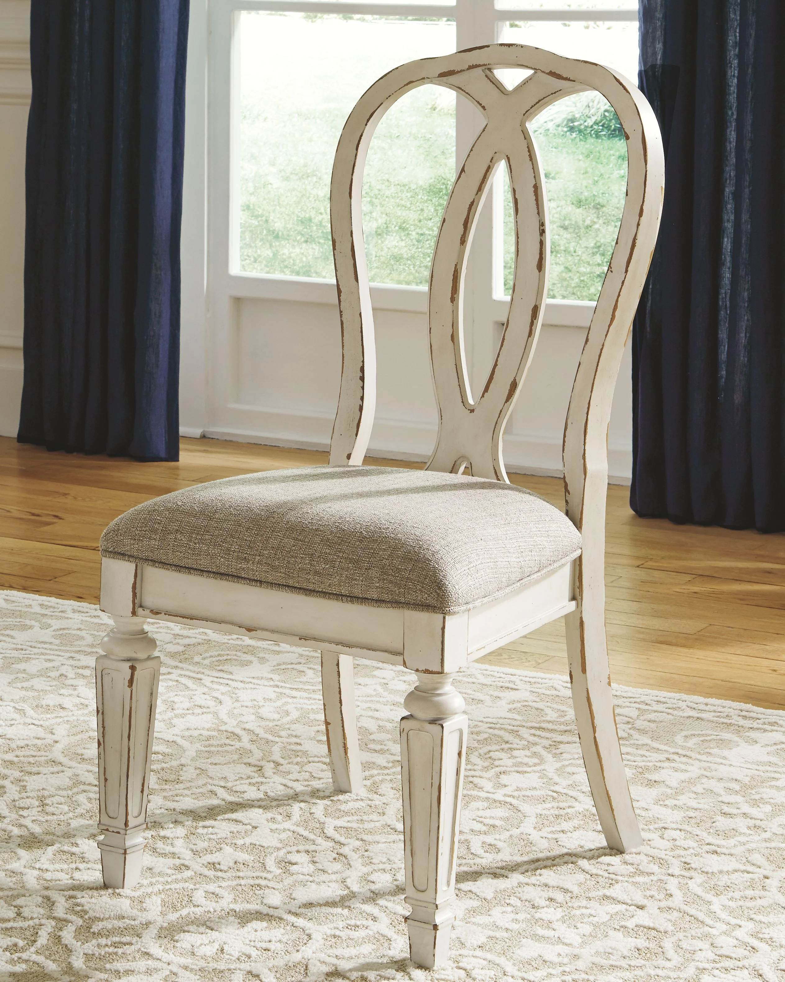 Realyn - Dining UPH Side Chair (Set of 2) - Ribbonback - Chipped White - Image 4