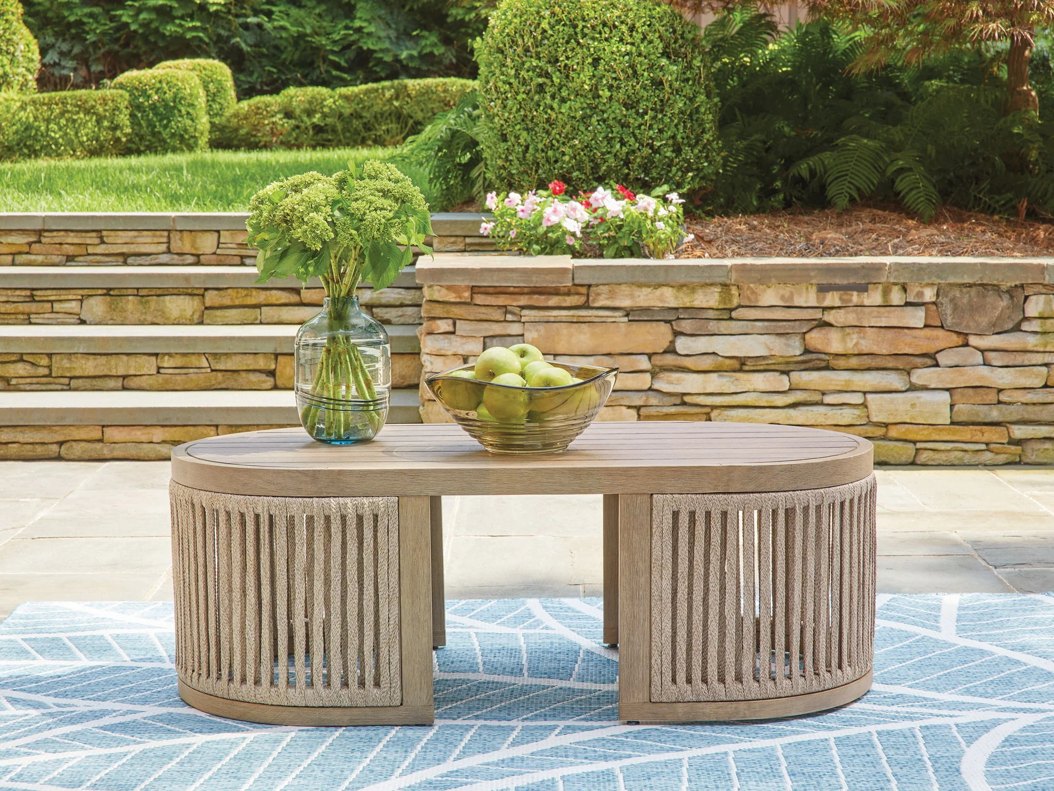 Serena Shores - Rectangular Cocktail Table - Beige - Image 3