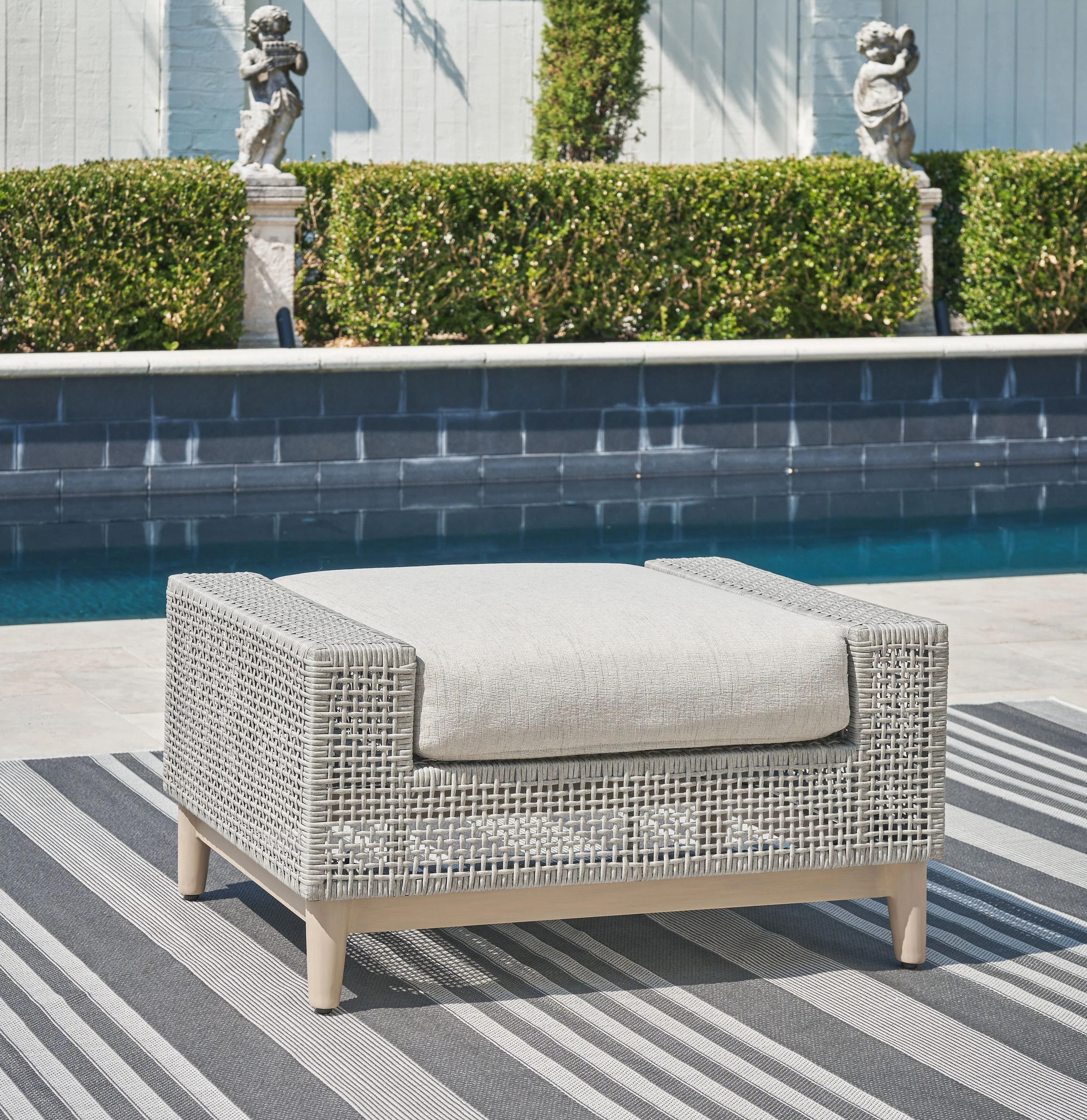 Seton Creek - Ottoman With Cushion - Gray - Image 4