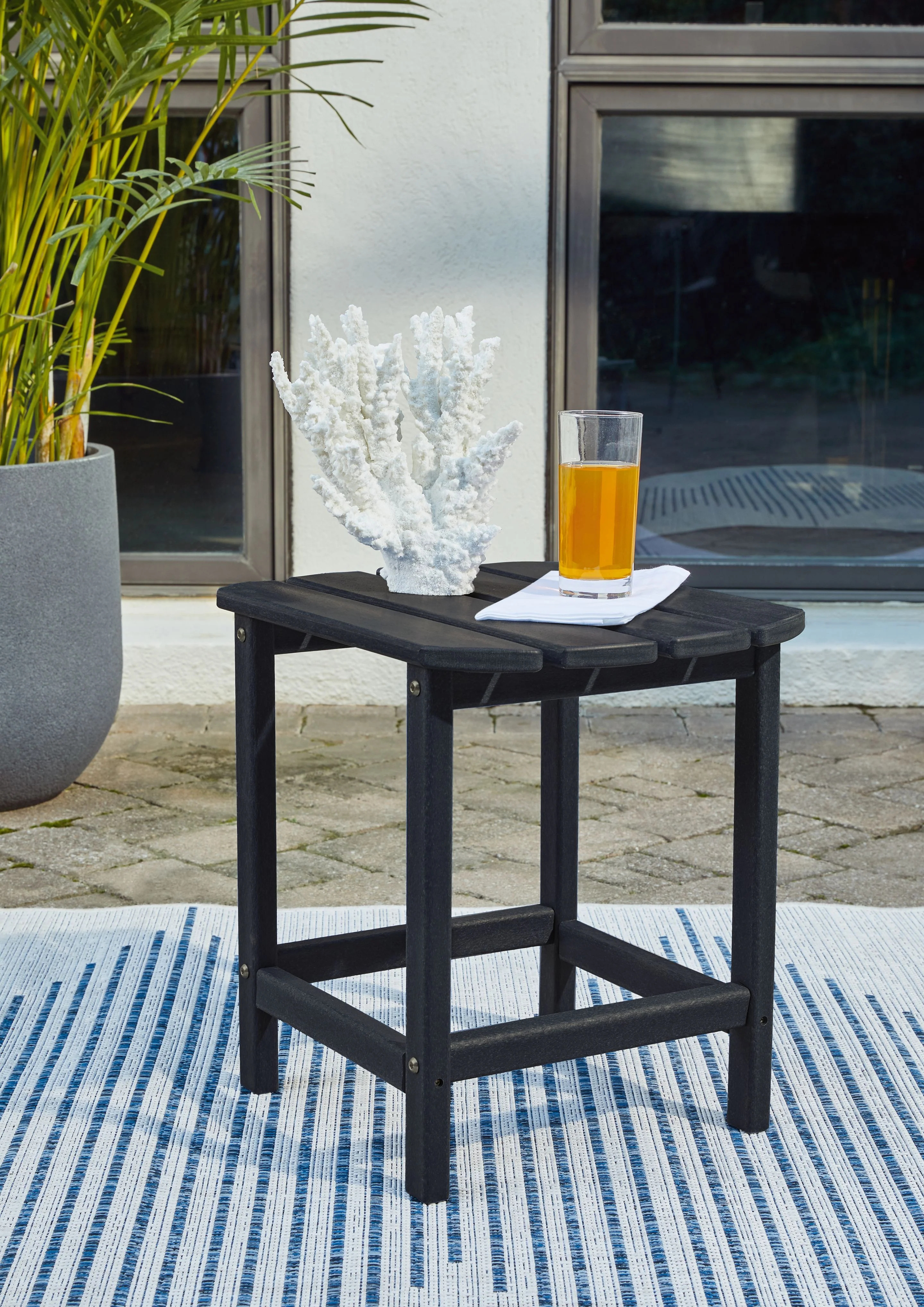 Sundown Treasure - Outdoor End Table - Image 13