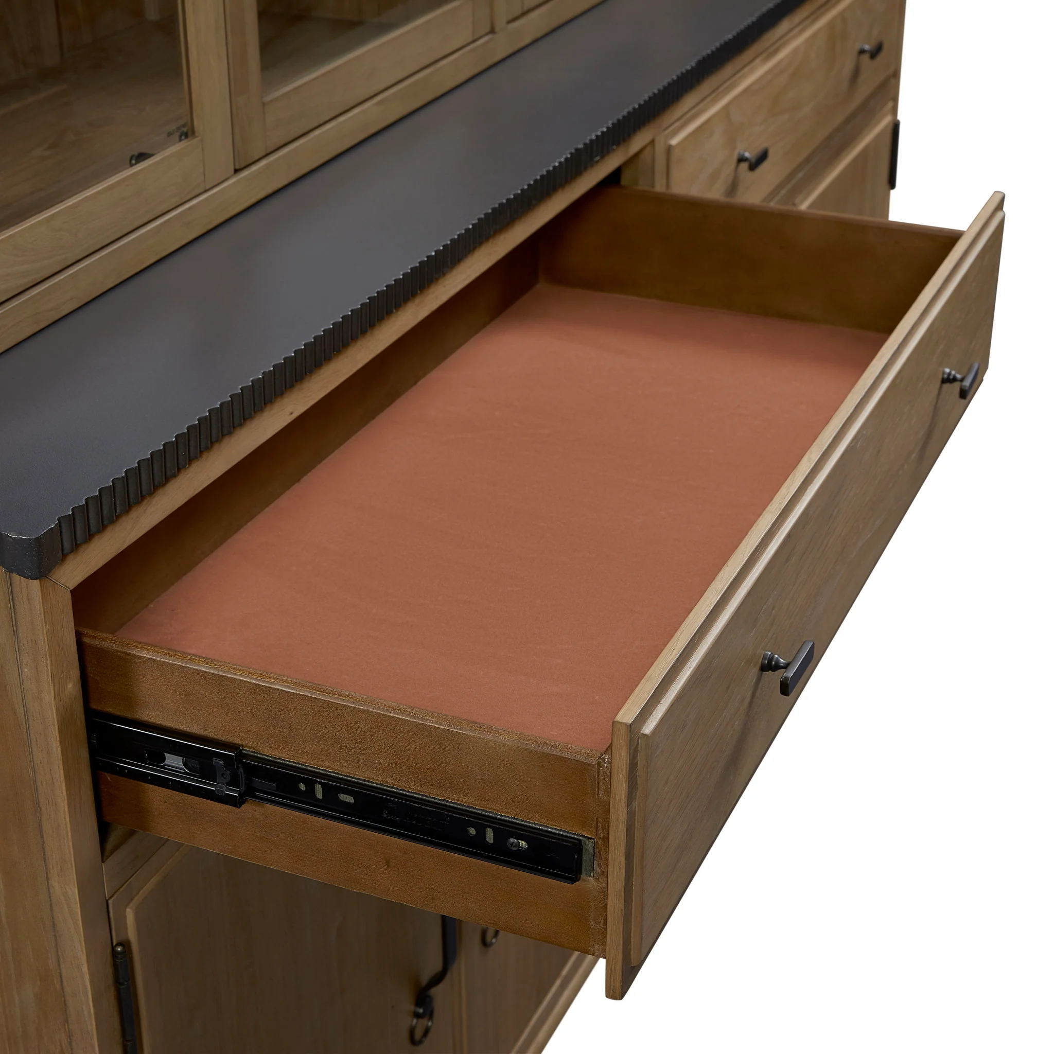 Tarrington - Hutch & Buffet - Image 3