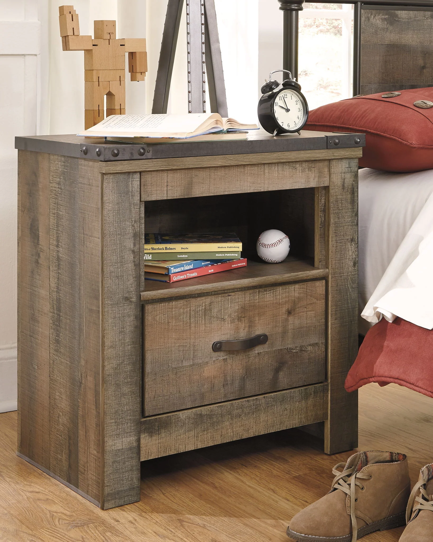 Trinell - Night Stand - Image 3