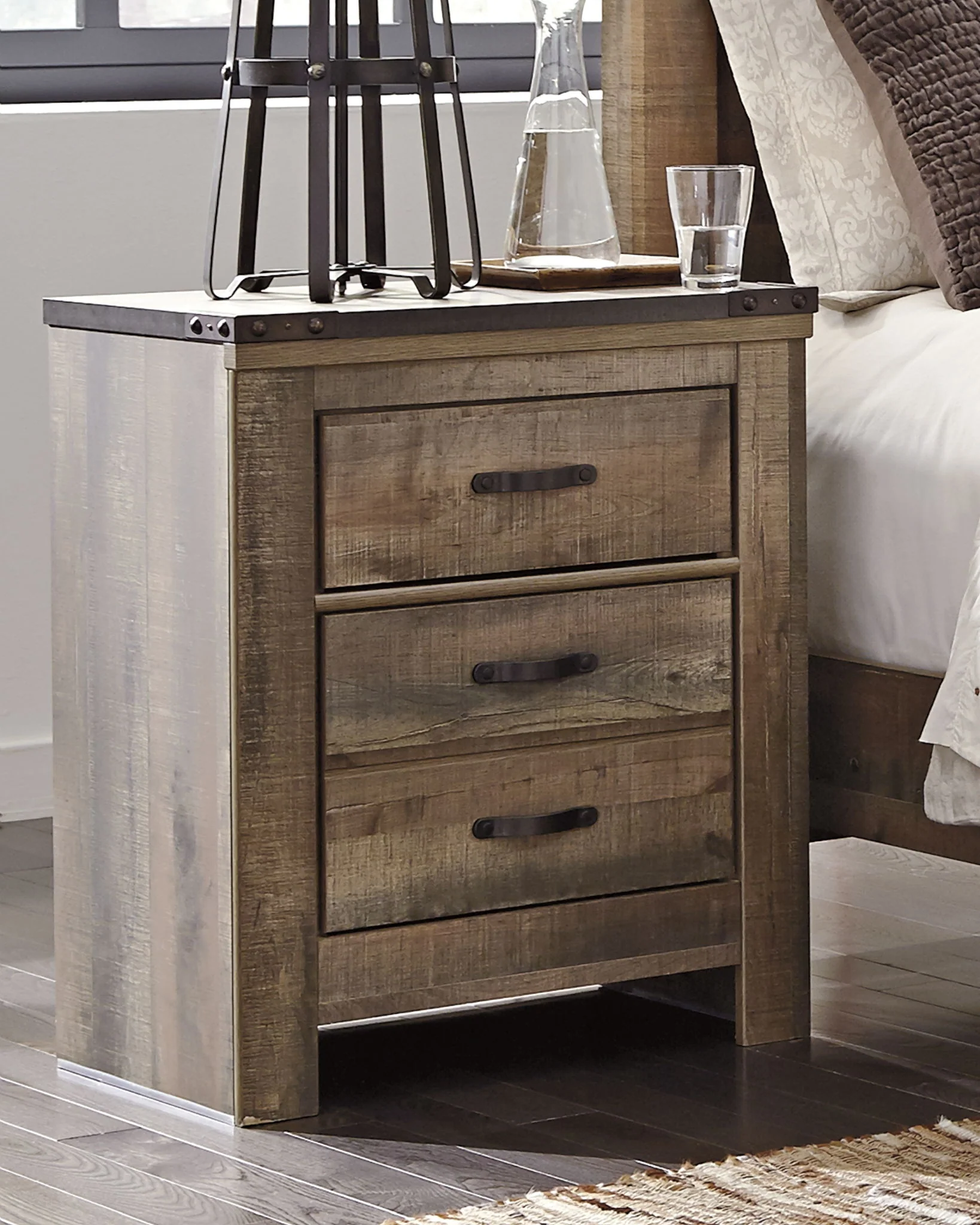 Trinell - Night Stand - Image 5