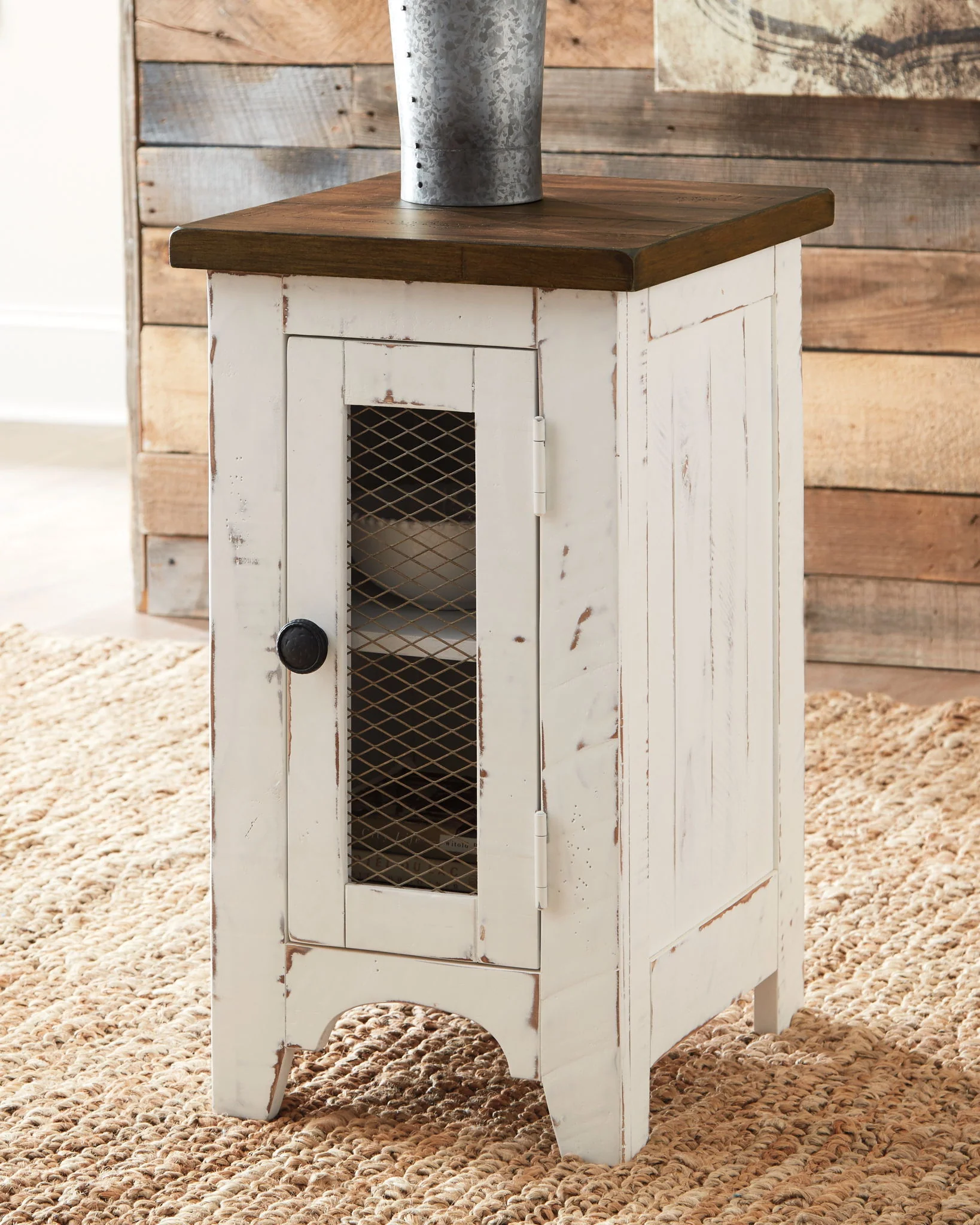 Wystfield - Chair Side End Table - White / Brown - Image 4